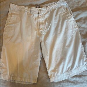 Quiksilver Men's Cream Flat Front Shorts